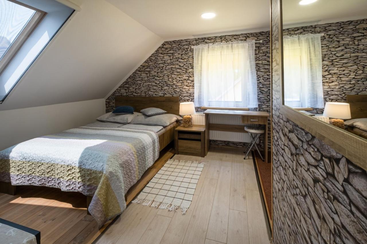 Szuerke Vendeghaz Balatonkenesen Apartment Екстериор снимка