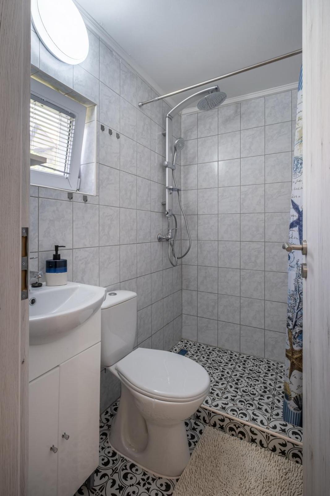 Szuerke Vendeghaz Balatonkenesen Apartment Екстериор снимка